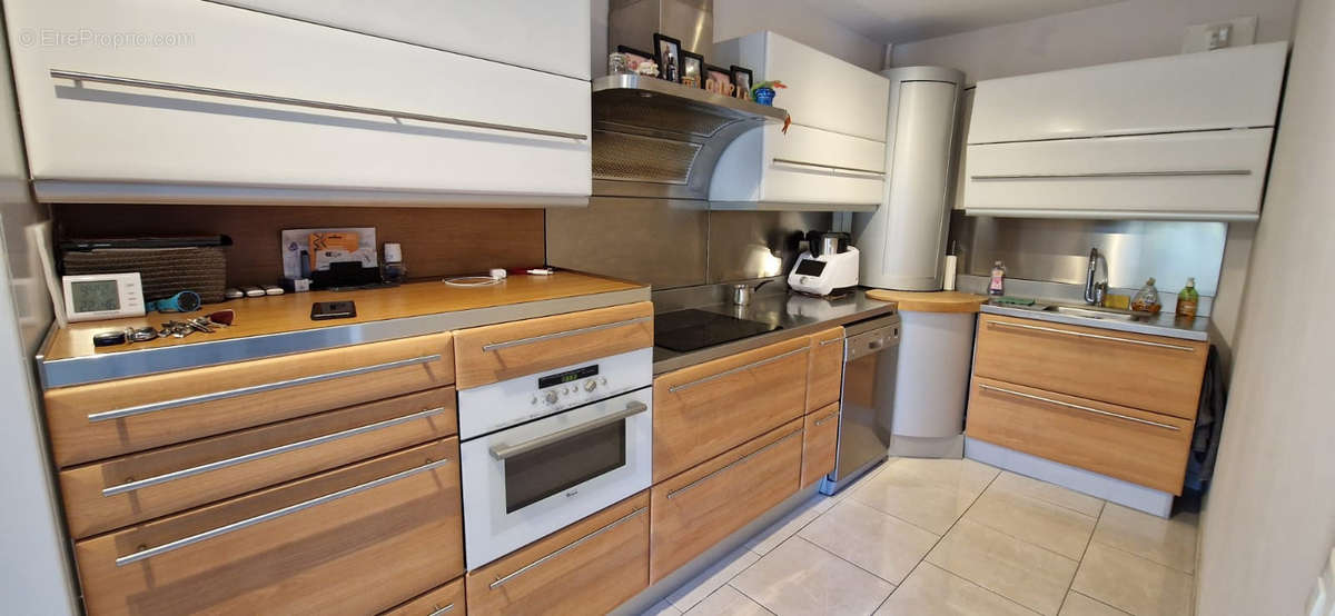 Appartement à MARSEILLE-11E