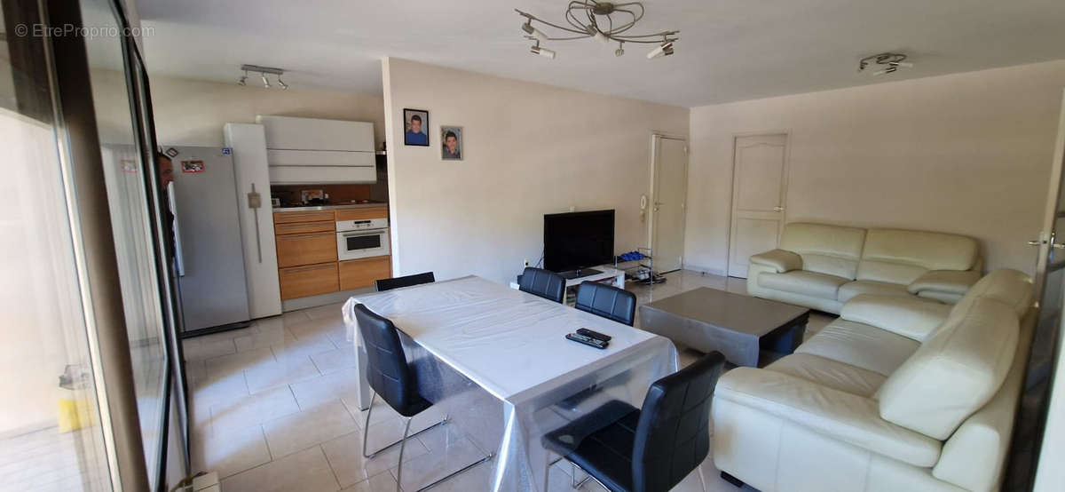 Appartement à MARSEILLE-11E