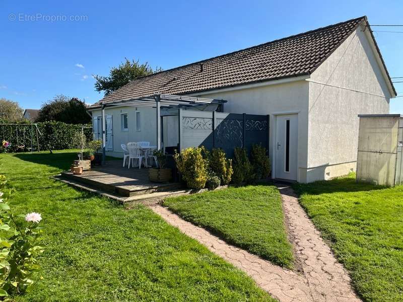 Maison à SAINT-AUBIN-SUR-QUILLEBEUF