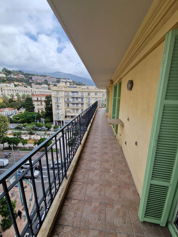 Appartement à MENTON