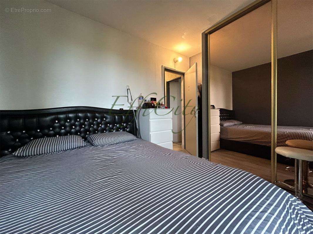 Appartement à AULNAY-SOUS-BOIS