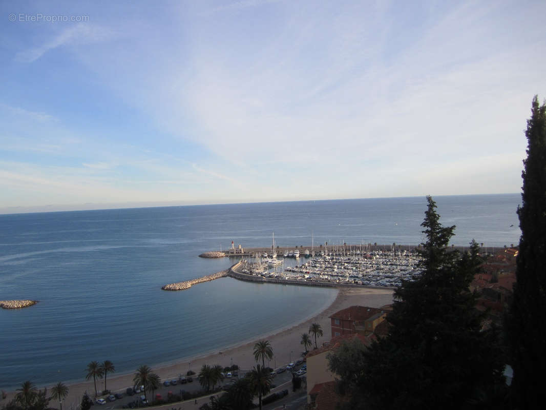 Appartement à MENTON