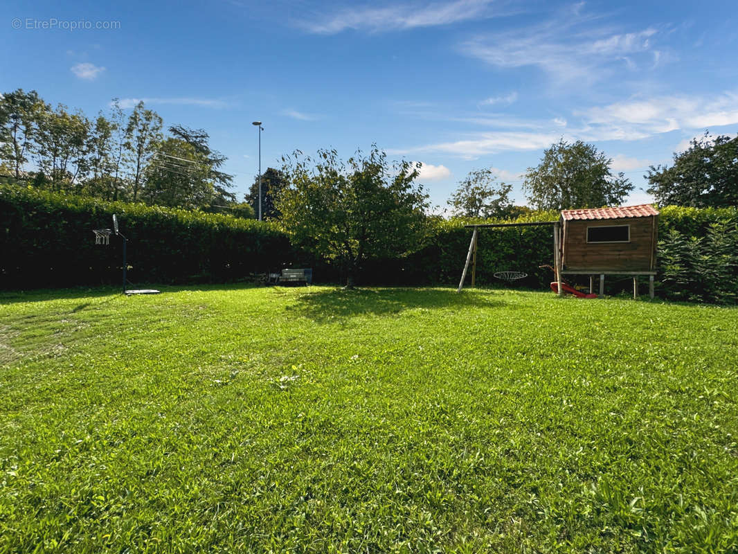 Maison à CURIS-AU-MONT-D&#039;OR