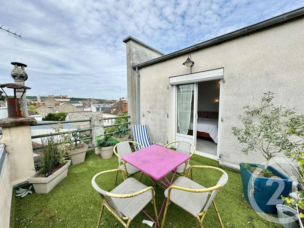 Appartement à FONTAINEBLEAU