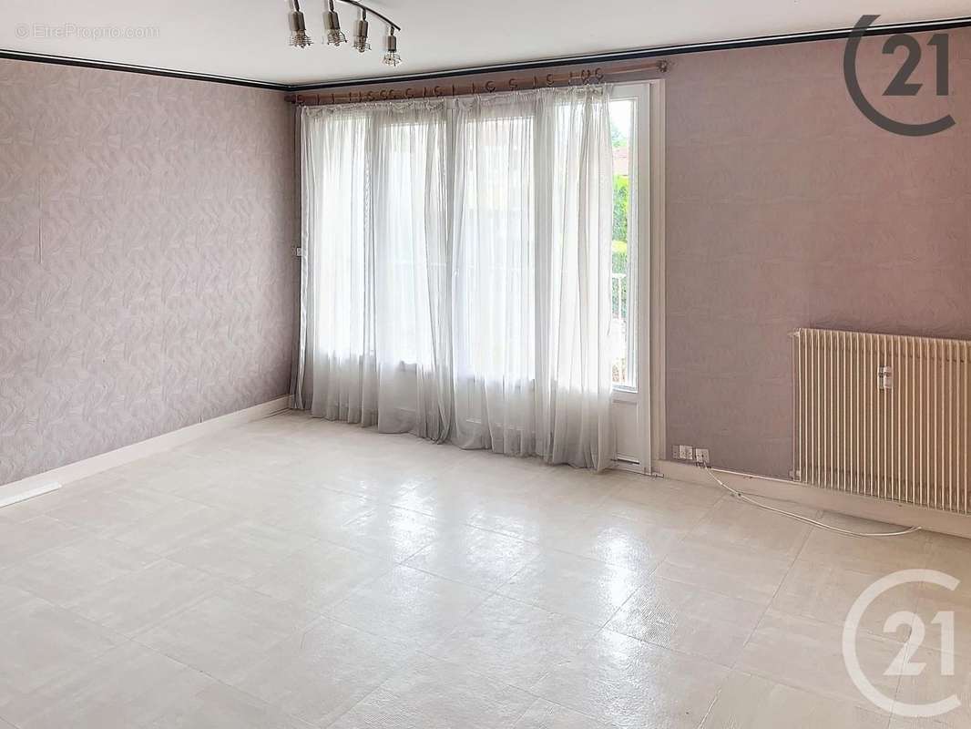 Appartement à JOIGNY