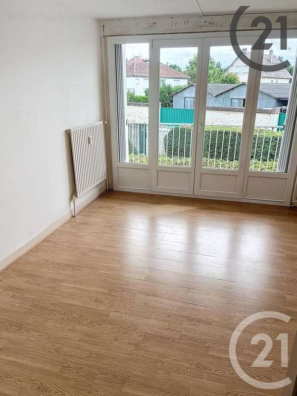 Appartement à JOIGNY