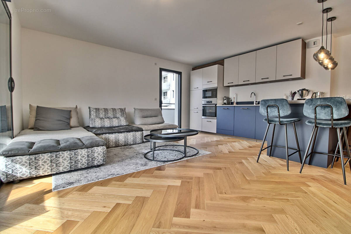 Appartement à ANNECY-LE-VIEUX