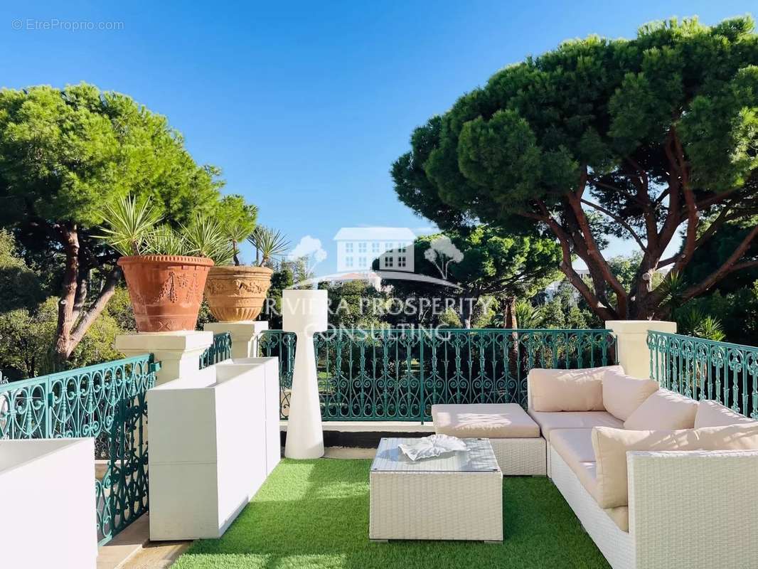 Appartement à CANNES