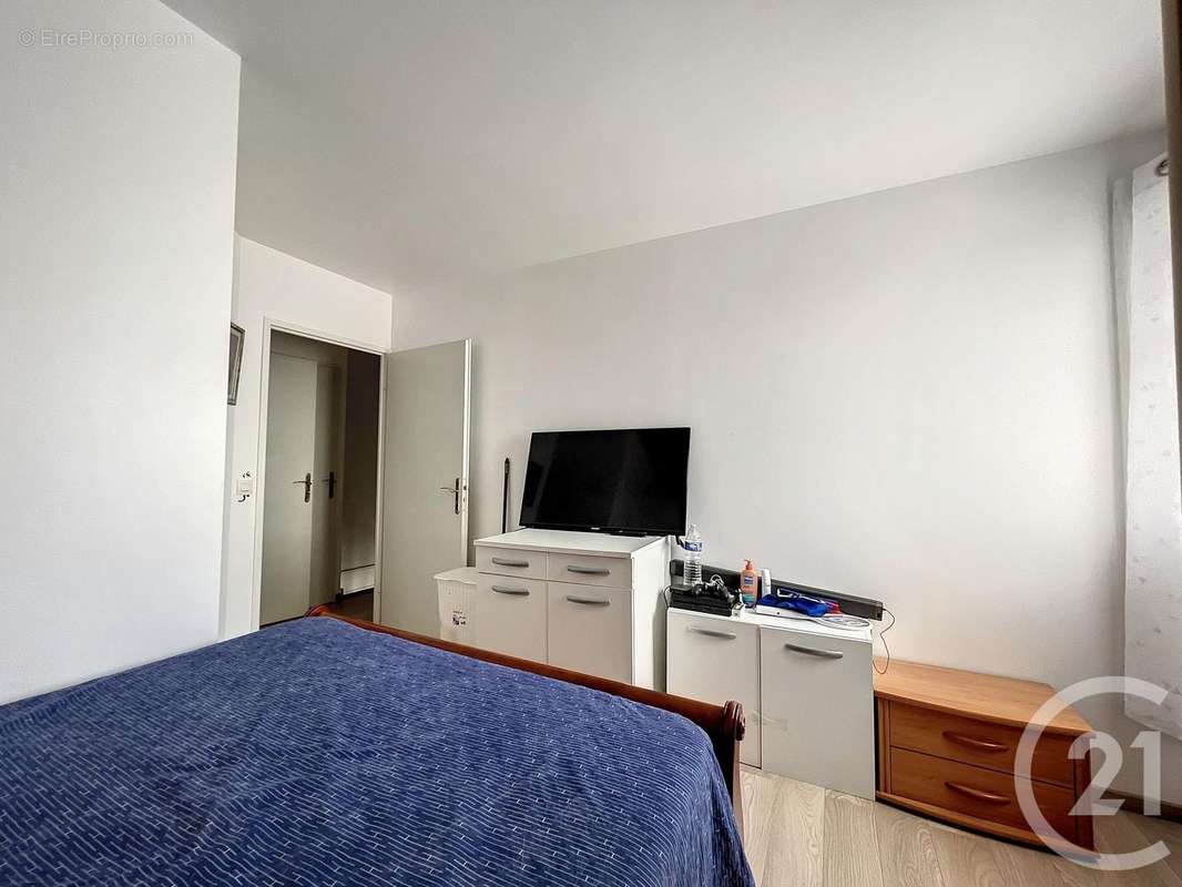 Appartement à MOISSY-CRAMAYEL