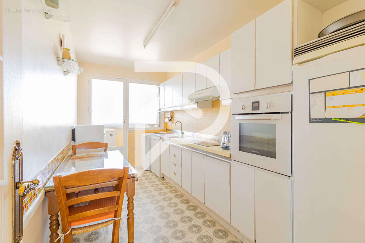 Appartement à MARSEILLE-5E