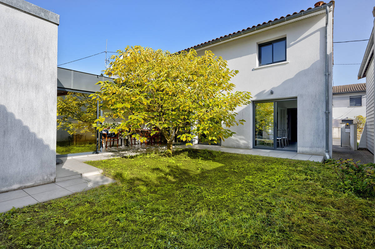 Maison à MERIGNAC