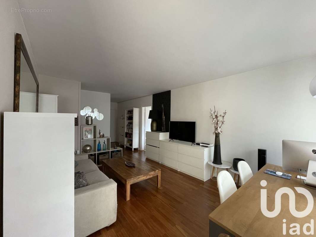 Photo 3 - Appartement à ASNIERES-SUR-SEINE