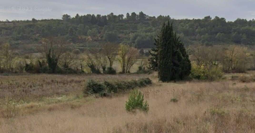 Terrain à VILLEGAILHENC