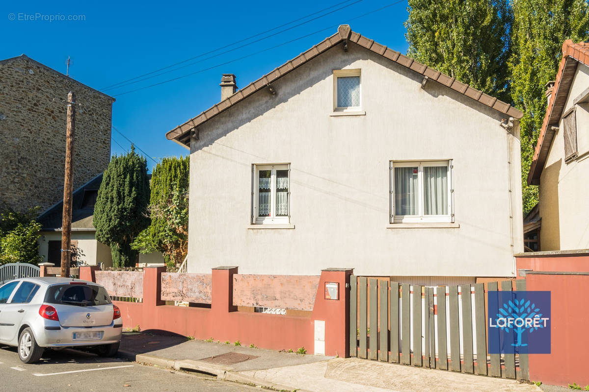 Maison à LES PAVILLONS-SOUS-BOIS