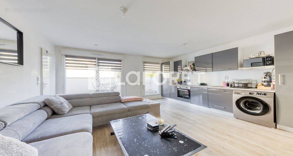 Appartement à ROISSY-EN-BRIE