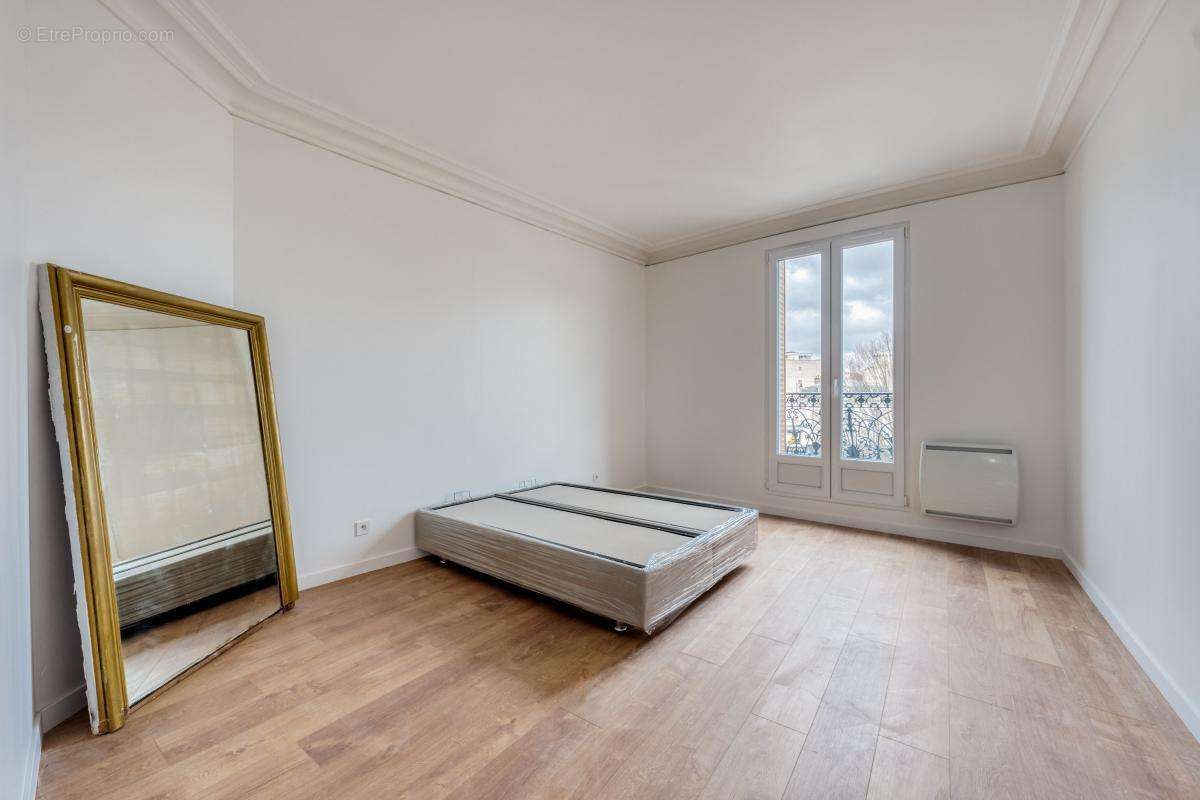 Appartement à LE RAINCY