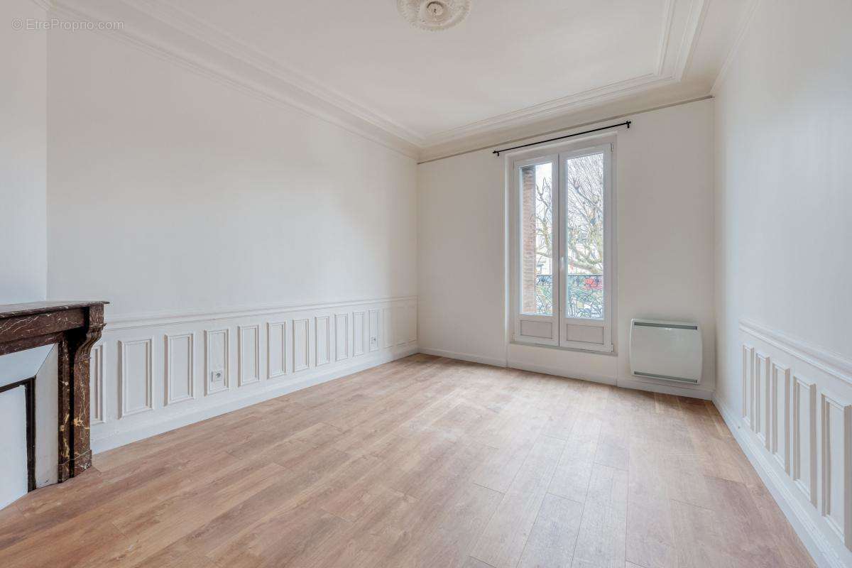 Appartement à LE RAINCY