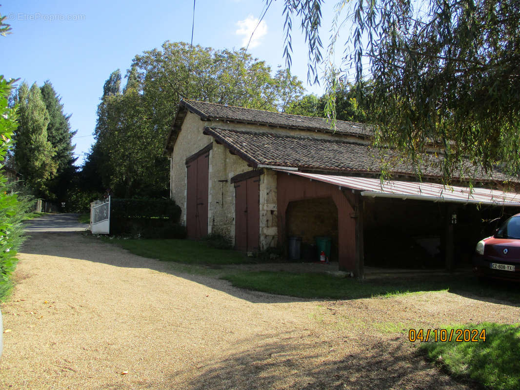 Maison à CEAUX-EN-COUHE