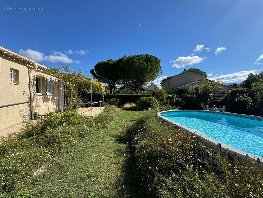 Maison à VAISON-LA-ROMAINE