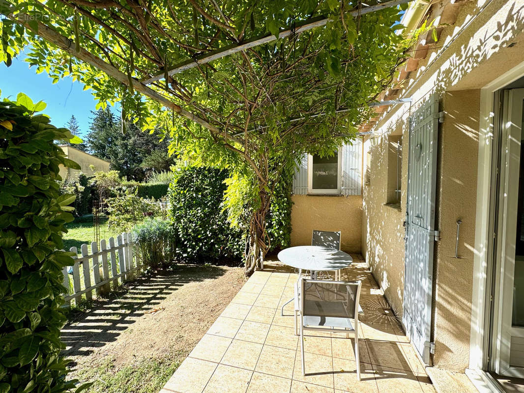 Maison à VAISON-LA-ROMAINE