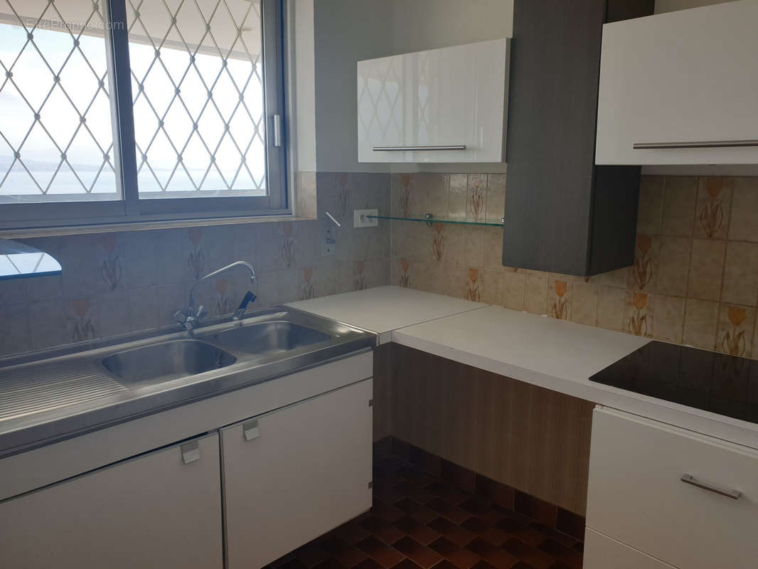 Appartement à VILLENEUVE-LOUBET