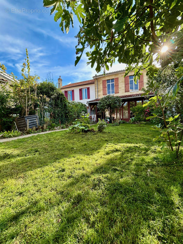 Maison à BORDEAUX