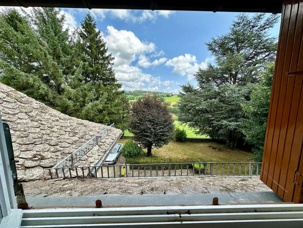 Maison à SAINT-CHELY-D&#039;AUBRAC