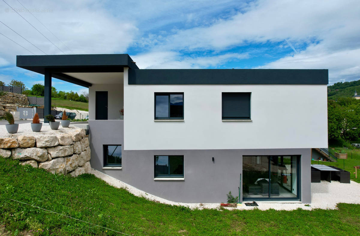 Maison à AIX-LES-BAINS