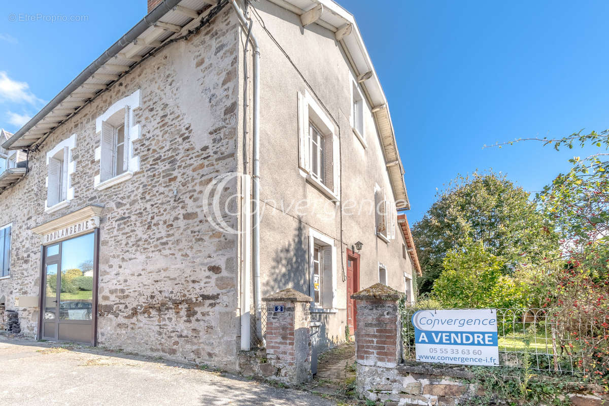 Maison à SAINT-GERMAIN-LES-BELLES