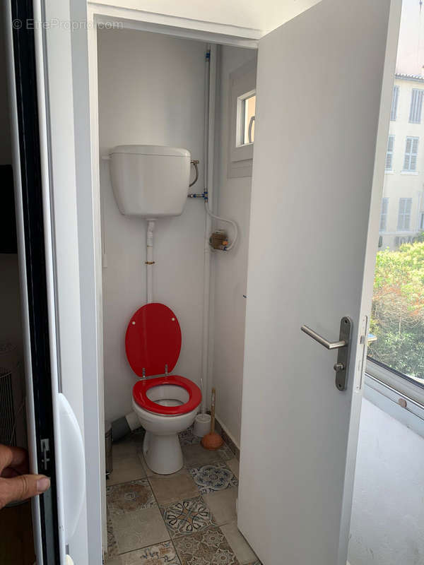 Appartement à MARSEILLE-1E