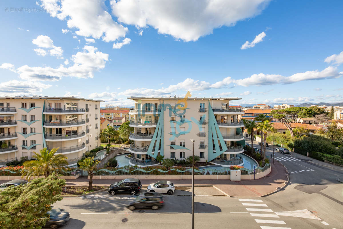 Appartement à FREJUS