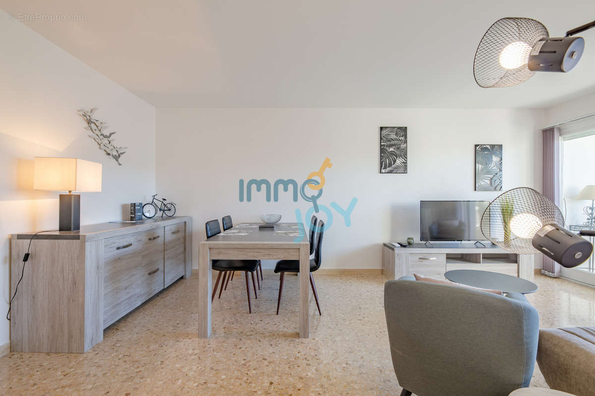 Appartement à FREJUS