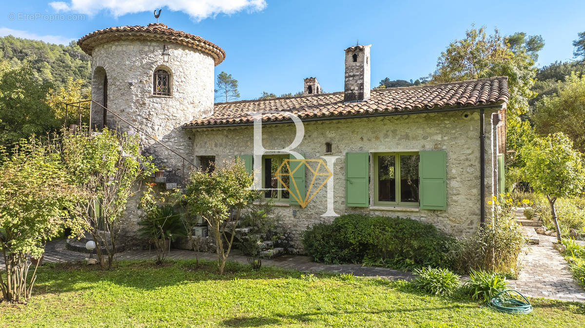 Maison à LA COLLE-SUR-LOUP