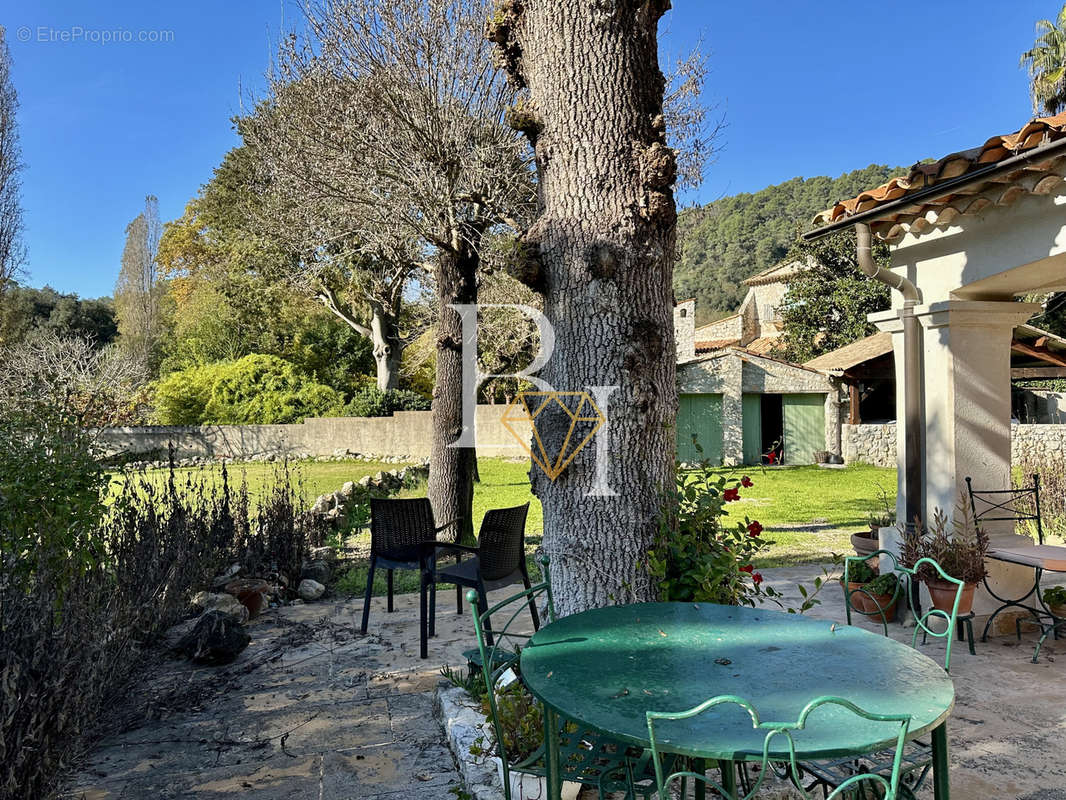 Maison à LA COLLE-SUR-LOUP