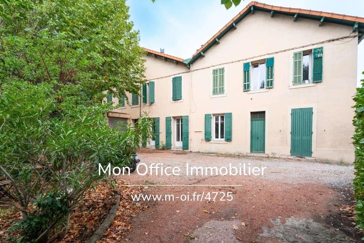 Appartement à AIX-EN-PROVENCE