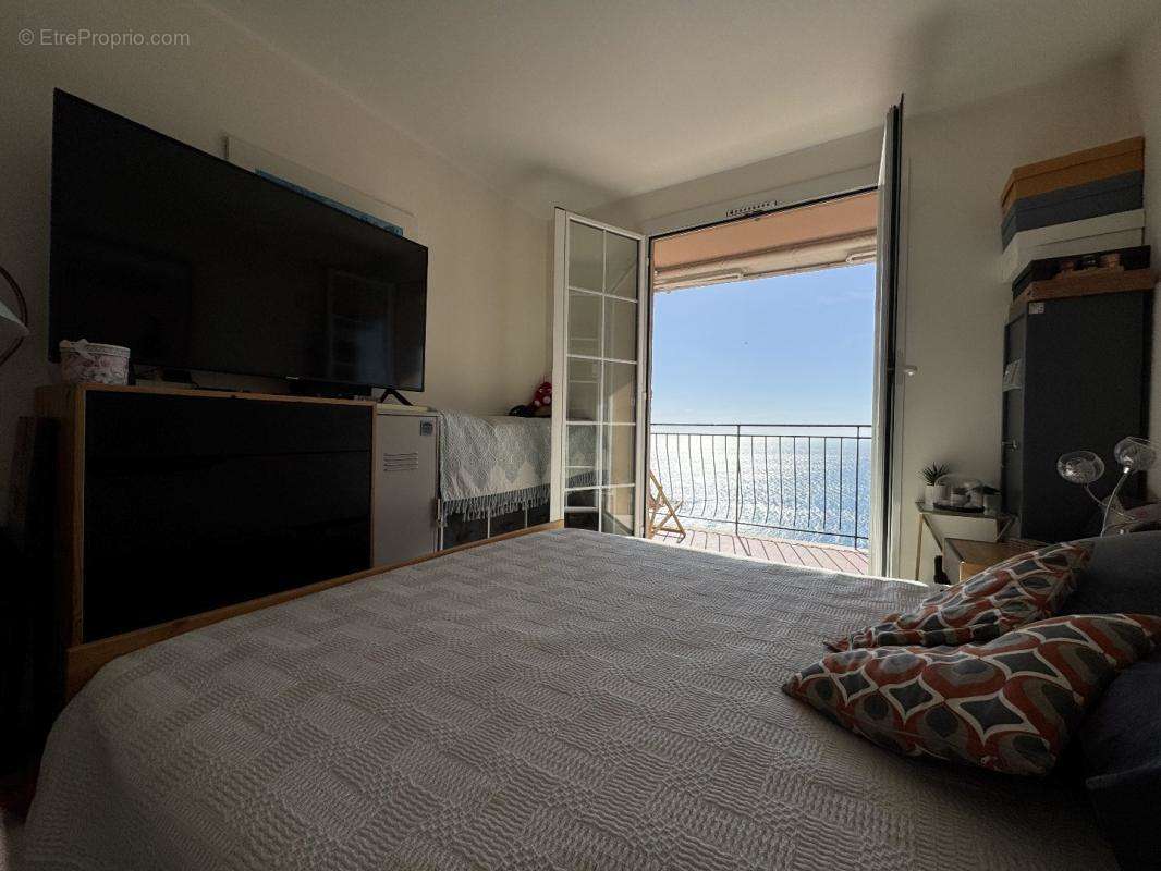 Appartement à ROQUEBRUNE-CAP-MARTIN