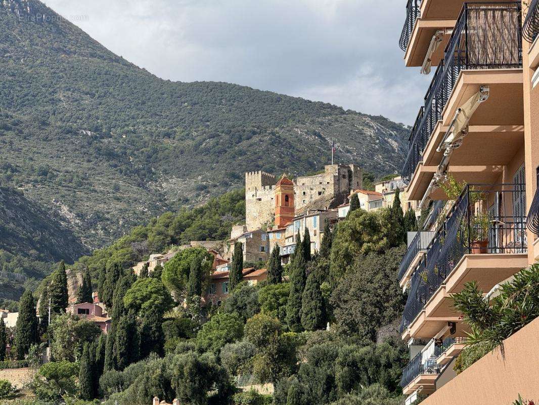 Appartement à ROQUEBRUNE-CAP-MARTIN