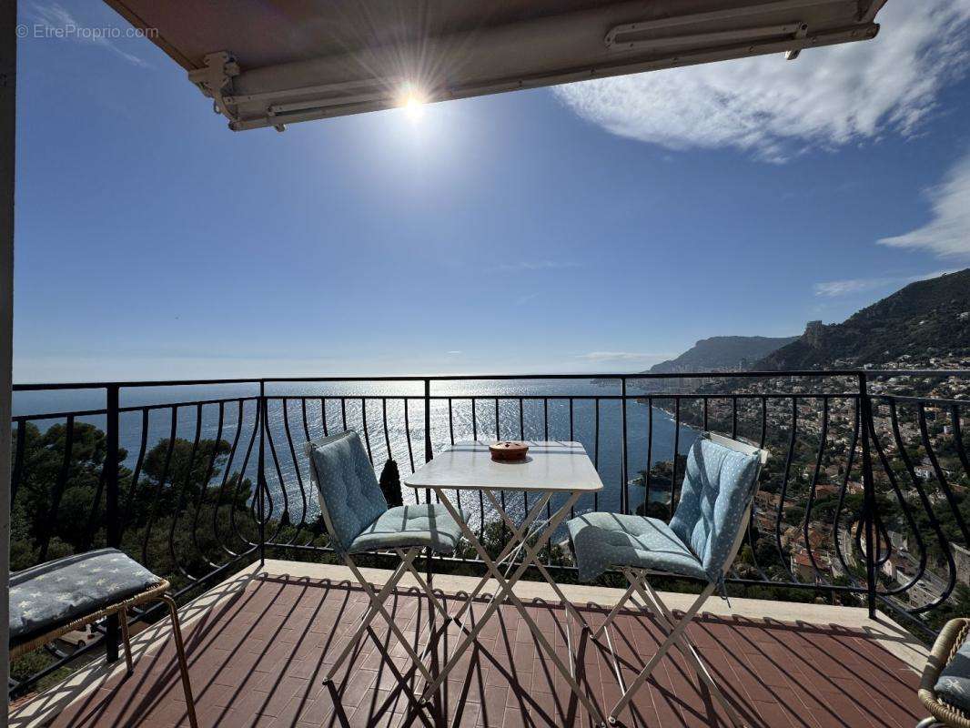 Appartement à ROQUEBRUNE-CAP-MARTIN