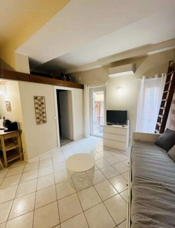 Appartement à VILLEFRANCHE-SUR-MER