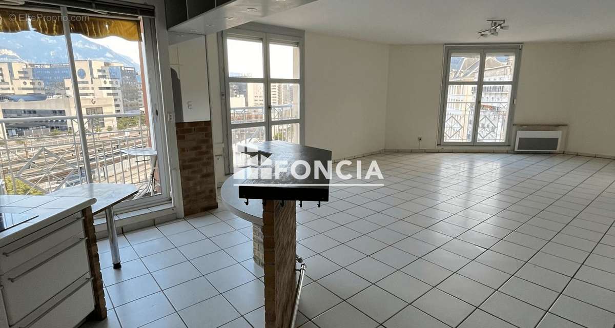 Appartement à GRENOBLE