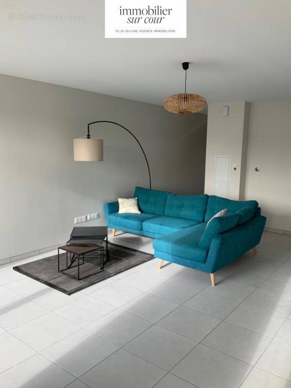 Appartement à MONTROND-LES-BAINS