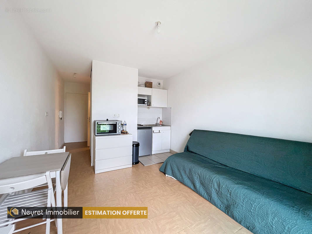 Appartement à SAINT-GENIS-LAVAL