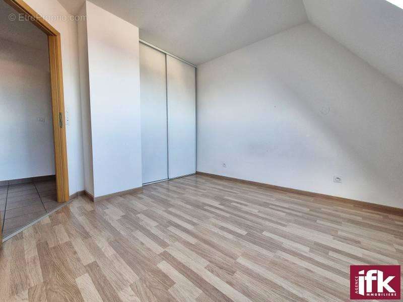 Appartement à SAINTE-CROIX-EN-PLAINE