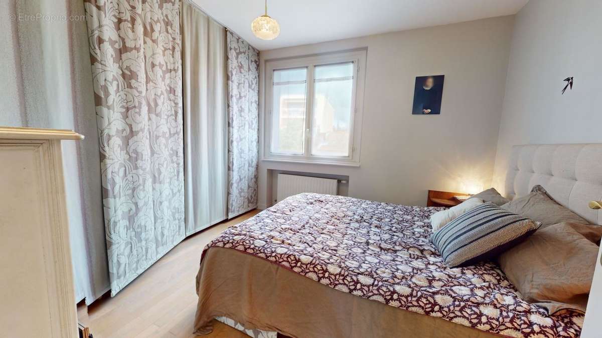 Appartement à LYON-5E