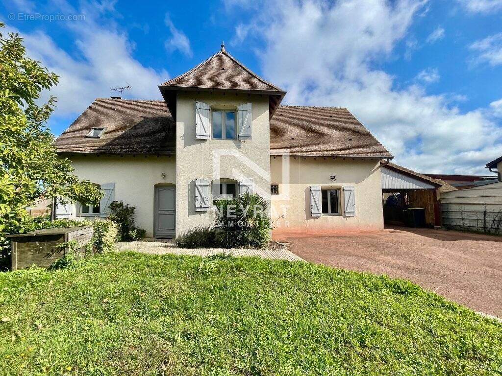 Maison à CHATENOY-EN-BRESSE