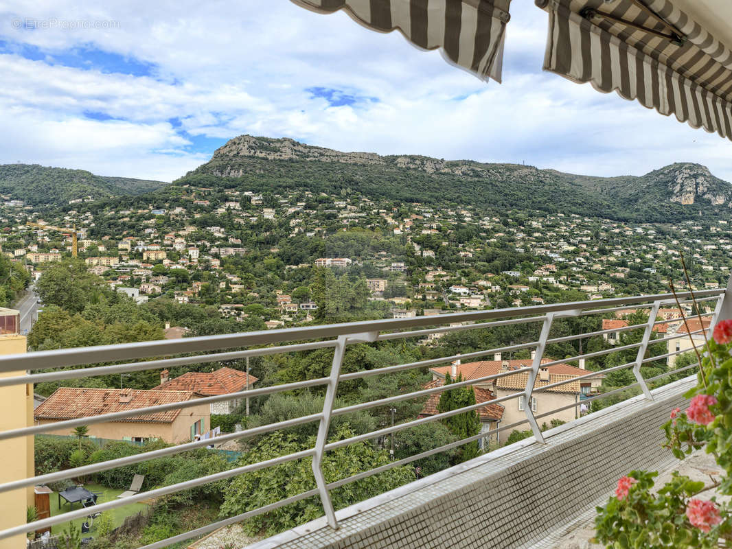 Appartement à VENCE