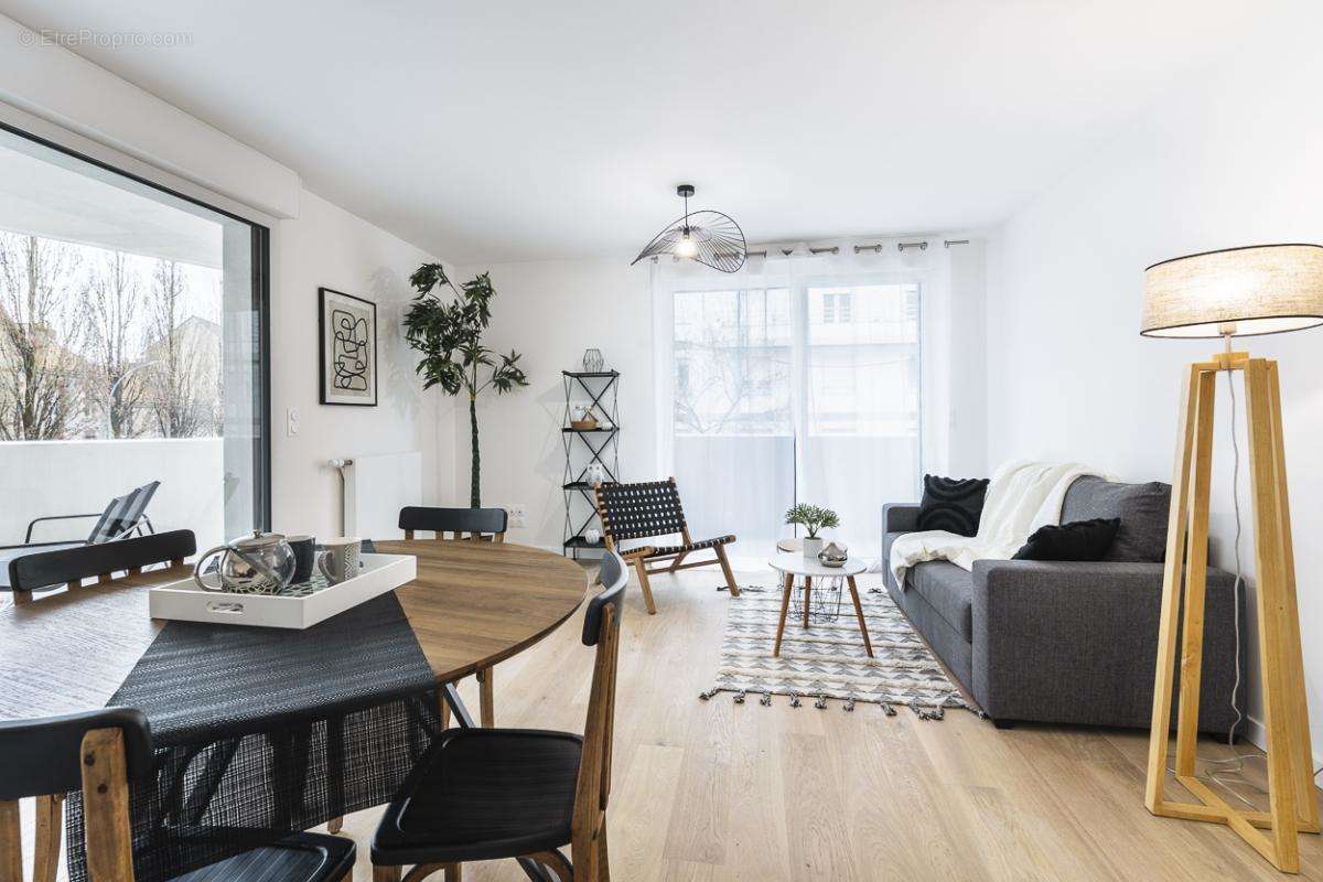 Appartement à NANTES