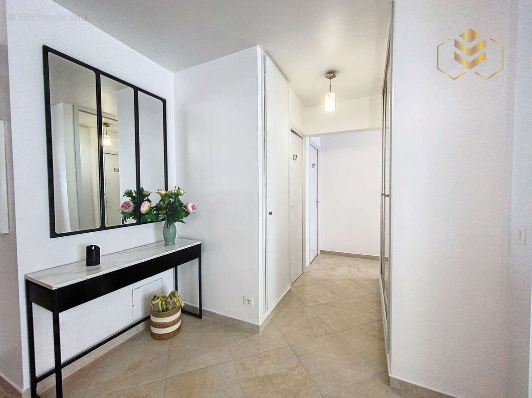 Appartement à MENTON