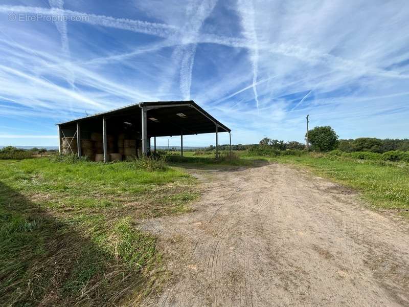 Maison à SAINT-SORNIN-LEULAC