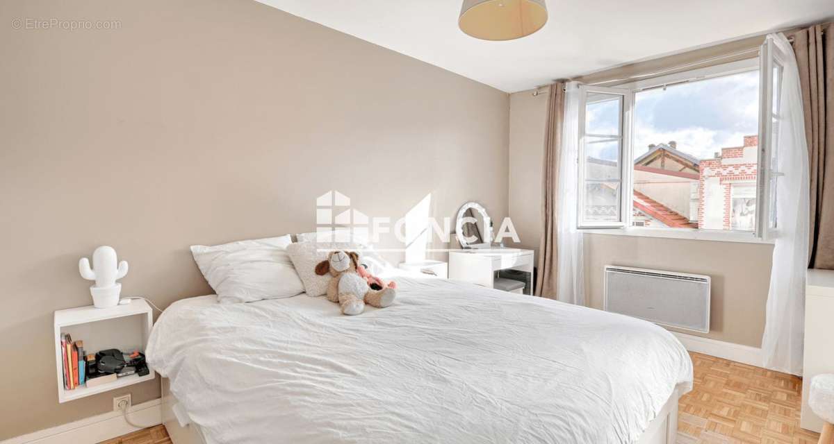 Appartement à MAISONS-ALFORT